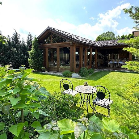 Wellness Penzion Vila Mery Poprad Buitenkant foto