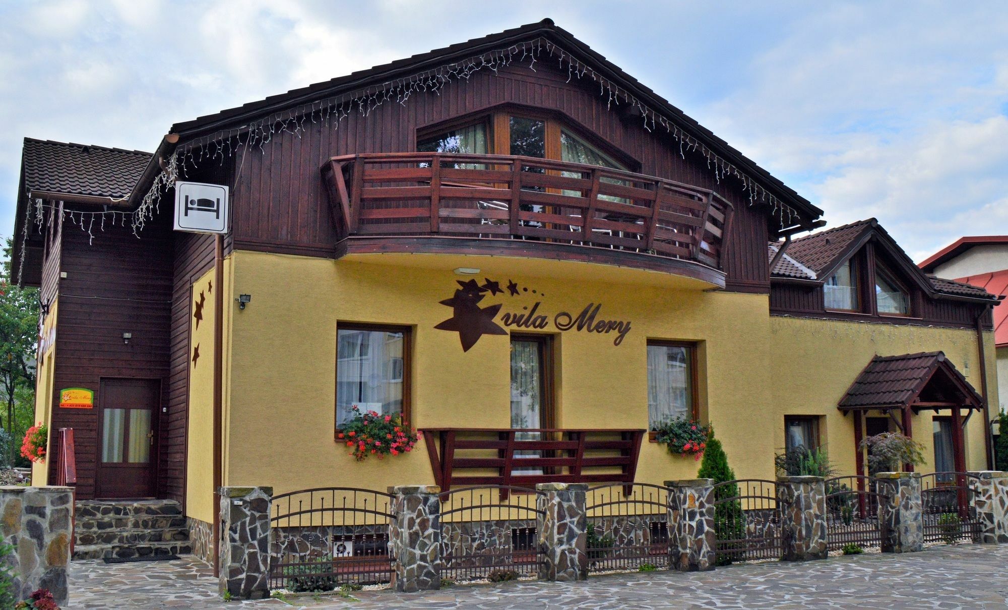 Wellness Penzion Vila Mery Poprad Buitenkant foto